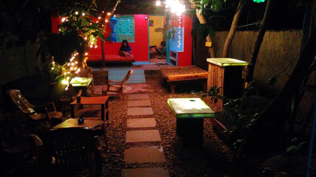 Bricks And Bamboo Hostel Anjuna Eksteriør billede