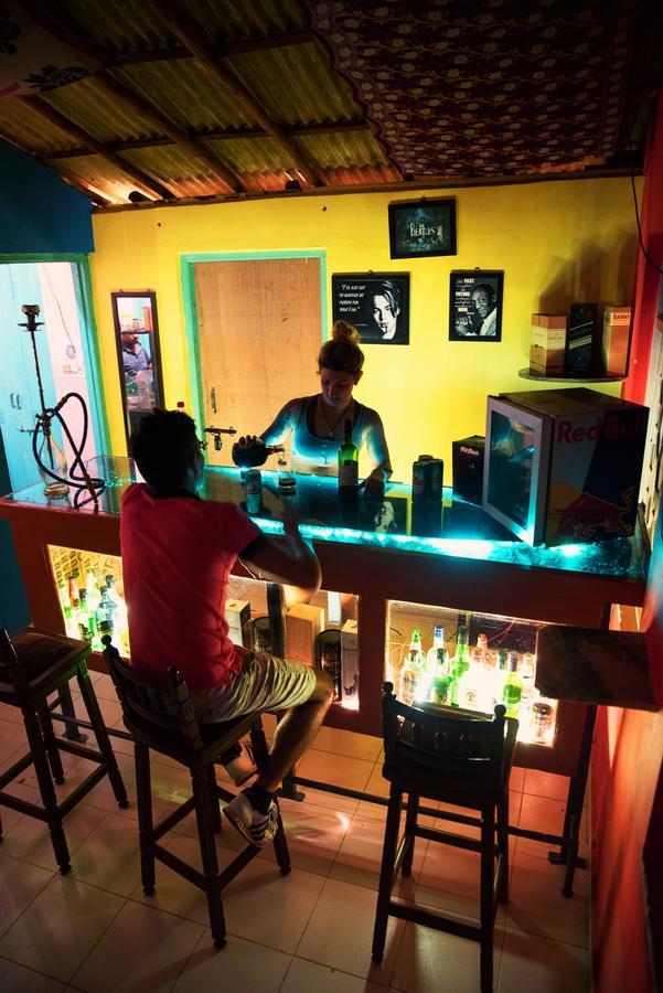 Bricks And Bamboo Hostel Anjuna Eksteriør billede