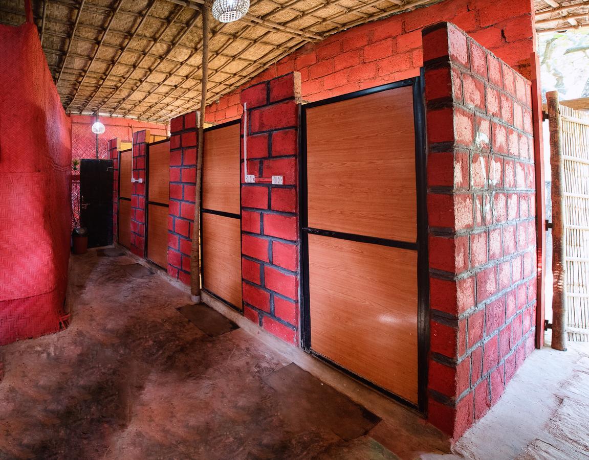 Bricks And Bamboo Hostel Anjuna Eksteriør billede