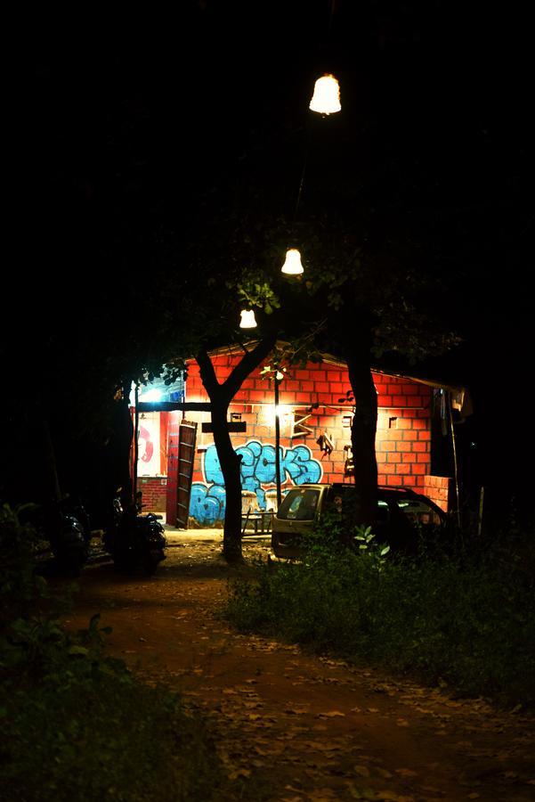 Bricks And Bamboo Hostel Anjuna Eksteriør billede
